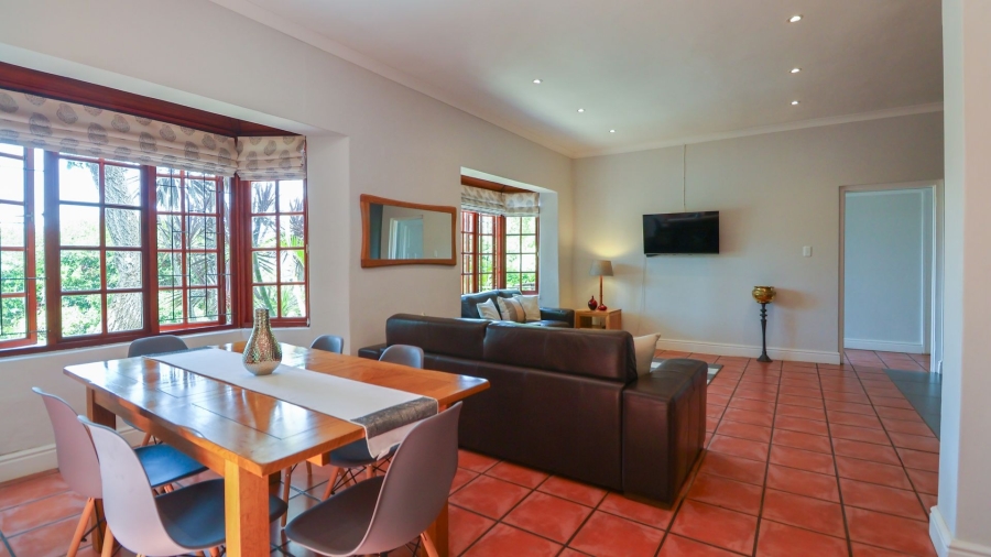 7 Bedroom Property for Sale in Paradise Western Cape